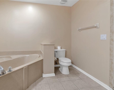 7320 Cypress Grove Road - Photo Thumbnail 32