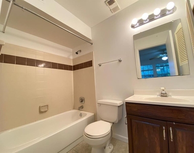 6166 Westgate Drive - Photo Thumbnail 14