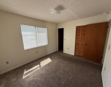 3032 Se 5th Terrace - Photo Thumbnail 8