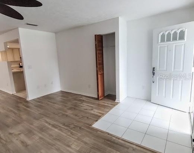10571 Sw 74th Terrace - Photo Thumbnail 16