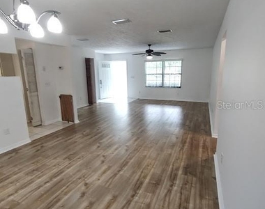 10571 Sw 74th Terrace - Photo Thumbnail 14