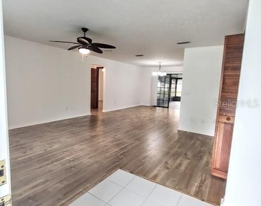 10571 Sw 74th Terrace - Photo Thumbnail 15