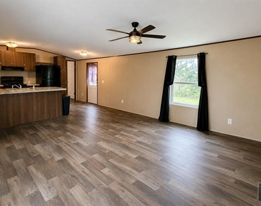 16456 Ne 35th Avenue Road - Photo Thumbnail 4