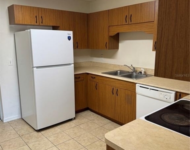 7059 Midway Terrace - Photo Thumbnail 2