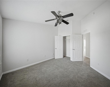 4233 Sw 50th Circle - Photo Thumbnail 16