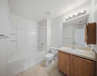 4233 Sw 50th Circle - Photo Thumbnail 14