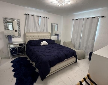59 45th Avenue - Photo Thumbnail 12