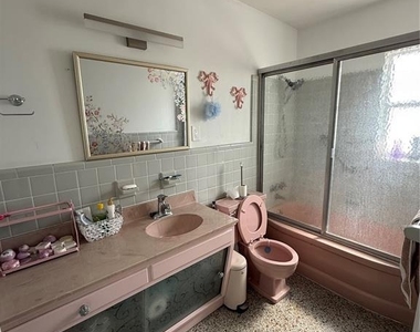 52 45th Avenue - Photo Thumbnail 12