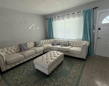52 45th Avenue - Photo Thumbnail 3