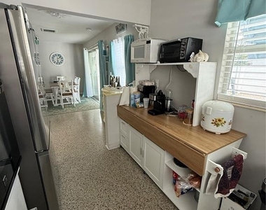 52 45th Avenue - Photo Thumbnail 16