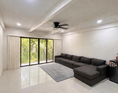 5304 Indian Creek Drive - Photo Thumbnail 10