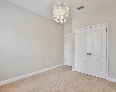 5332 Factors Walk Drive - Photo Thumbnail 14