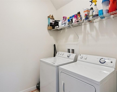 1356 Scarlet Oak Loop - Photo Thumbnail 32