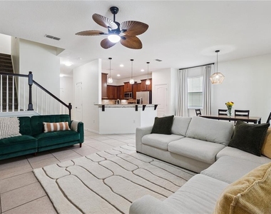 1356 Scarlet Oak Loop - Photo Thumbnail 7