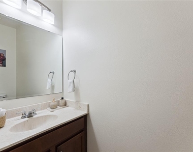 1356 Scarlet Oak Loop - Photo Thumbnail 22