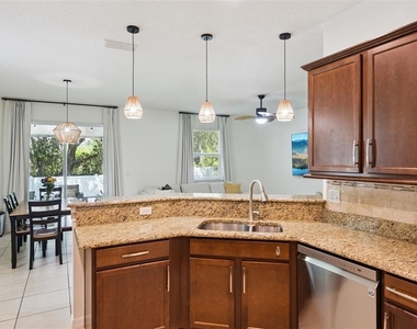 1356 Scarlet Oak Loop - Photo Thumbnail 9