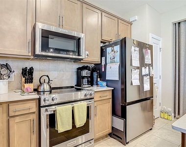 2248 Canopy Terrace Boulevard - Photo Thumbnail 19
