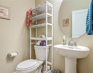 2248 Canopy Terrace Boulevard - Photo Thumbnail 25