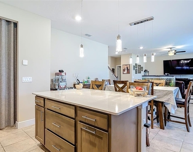 2248 Canopy Terrace Boulevard - Photo Thumbnail 20