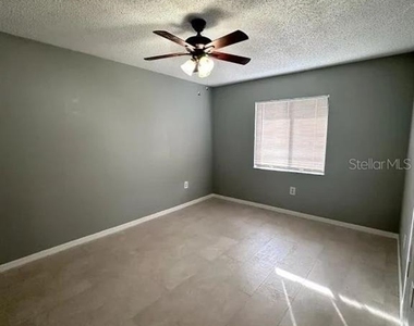 90 Hidden Lake Drive - Photo Thumbnail 3