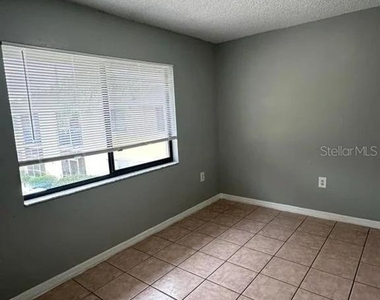 90 Hidden Lake Drive - Photo Thumbnail 4