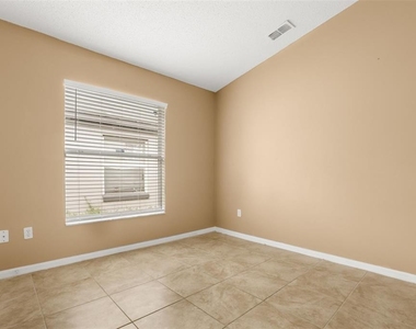 2501 Daffadil Terrace - Photo Thumbnail 11
