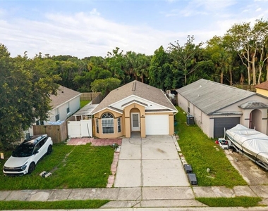 2501 Daffadil Terrace - Photo Thumbnail 27