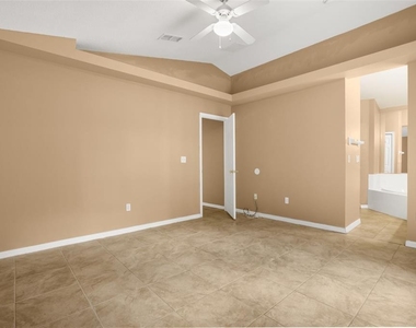 2501 Daffadil Terrace - Photo Thumbnail 15
