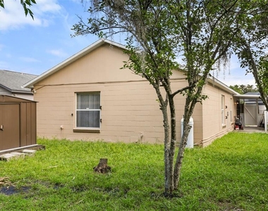 2501 Daffadil Terrace - Photo Thumbnail 24