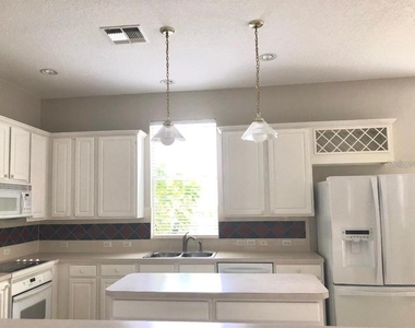 725 Timacuan Boulevard - Photo Thumbnail 3