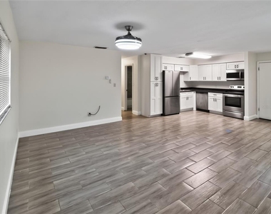 617 19th Street - Photo Thumbnail 6
