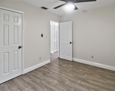617 19th Street - Photo Thumbnail 13