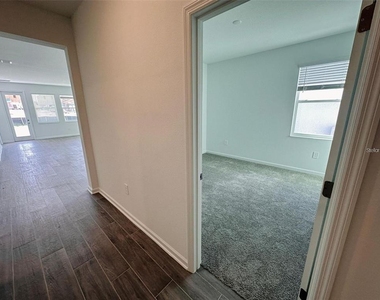 2665 Armstrong Avenue - Photo Thumbnail 10