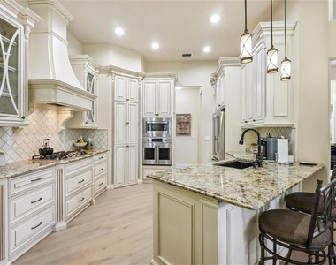 3274 Oakmont Terrace - Photo Thumbnail 13