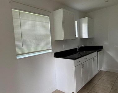 2416 S Mayer Avenue - Photo Thumbnail 3