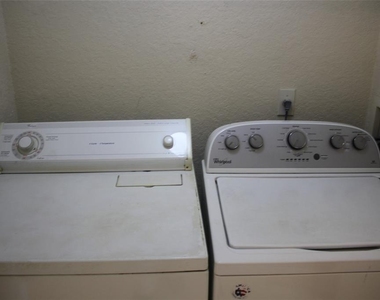14036 Fairway Island Drive - Photo Thumbnail 15