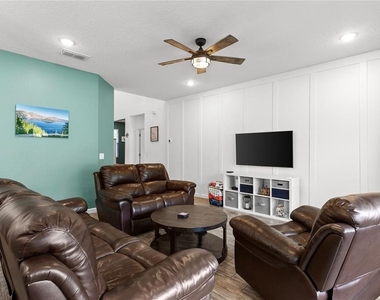 2527 Natoma Boulevard - Photo Thumbnail 7