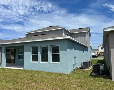 5590 Fiona Lane - Photo Thumbnail 26