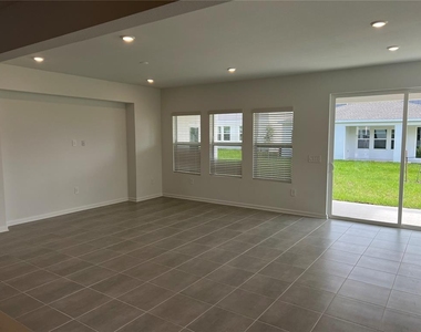 5590 Fiona Lane - Photo Thumbnail 9