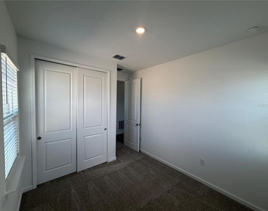 17740 Porter Road - Photo Thumbnail 4