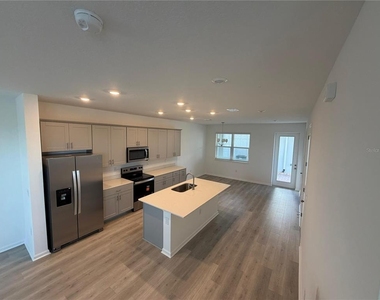 17740 Porter Road - Photo Thumbnail 9