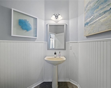 6971 Nobleton Drive - Photo Thumbnail 10