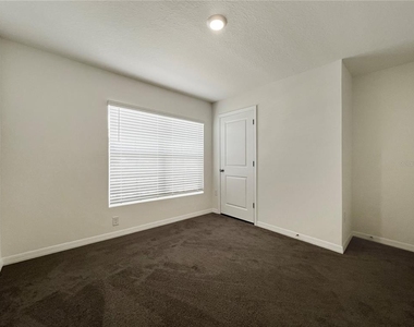 822 Will Scarlett Avenue - Photo Thumbnail 17
