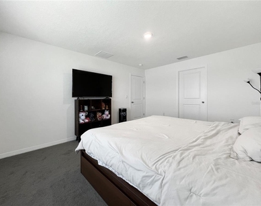 822 Will Scarlett Avenue - Photo Thumbnail 12