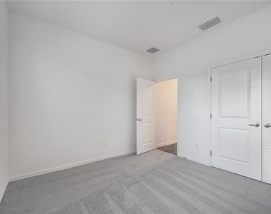 2272 Sirens Lane - Photo Thumbnail 10