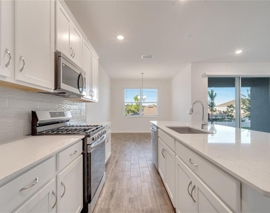 2272 Sirens Lane - Photo Thumbnail 16