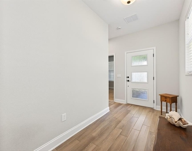 606 Dogfish Lane - Photo Thumbnail 3