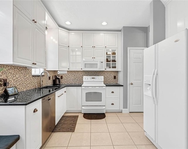 12543 Cruxbury Drive - Photo Thumbnail 3