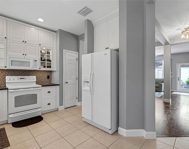 12543 Cruxbury Drive - Photo Thumbnail 4
