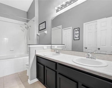12543 Cruxbury Drive - Photo Thumbnail 6